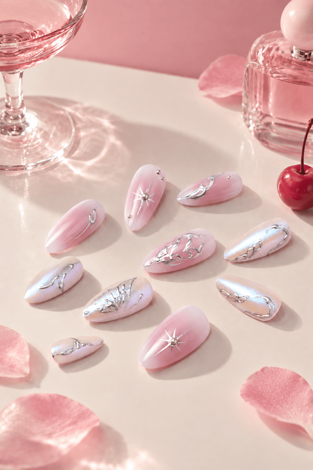 FAIRY WING - ALMOND PRESS-ON NAILS
