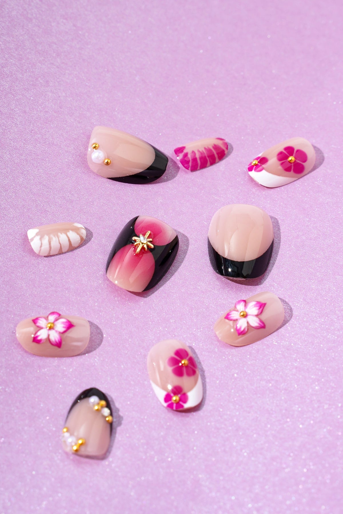 KATSEYE | THAT WAY – SHORT OVAL PRESS-ON NAILS